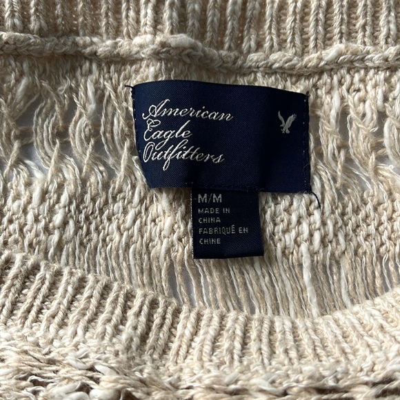 American eagle outfitters short sleeve sweater, never worn - Picture 3 of 4